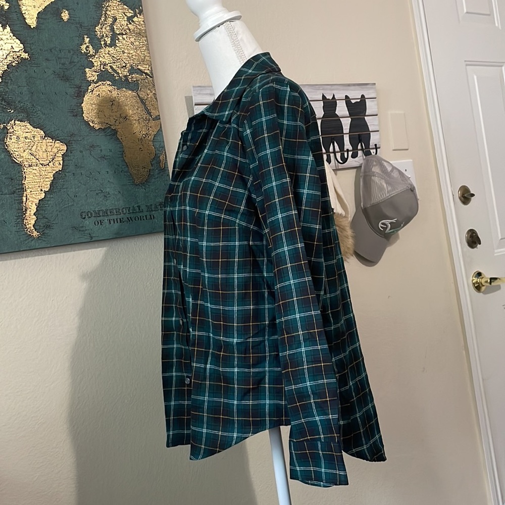Old Navy • NWT • Plaid Flannel Classic Shirt